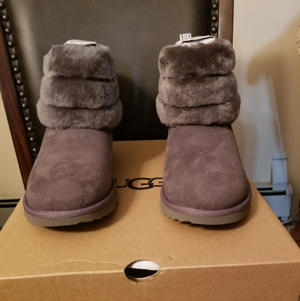 UGG boots - Picture 3 of 9